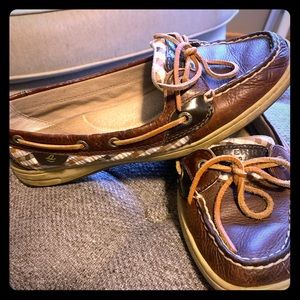 Sperry shoes 10
